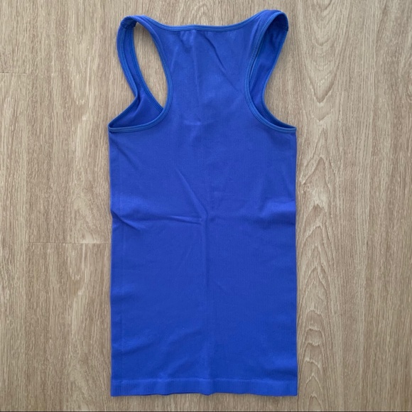 Blue Workout Tank-top - Picture 3 of 4
